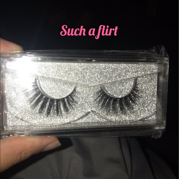 $6 3DMinkLashes 5 different styles to choose from - Picture 7 of 8